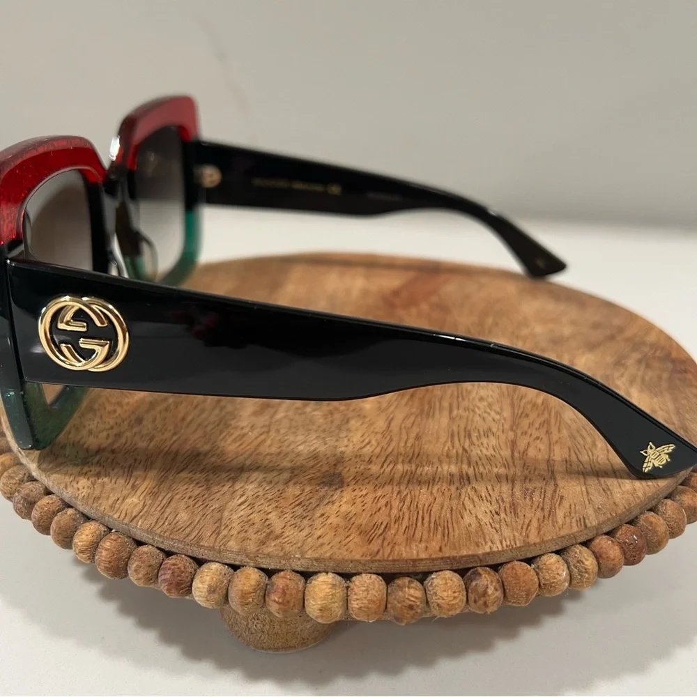 Gucci Red and Green Glitter Sunglasses‎ acetate square sunglasses minor flaws